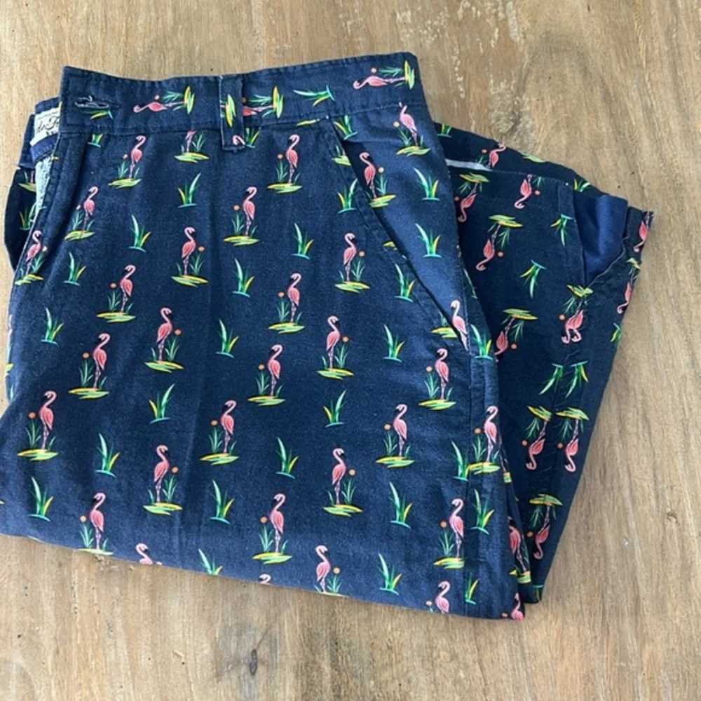 Madda Fella Mens Flamingo Print Chino Shorts Navy Blue Tropical Key West Size 32